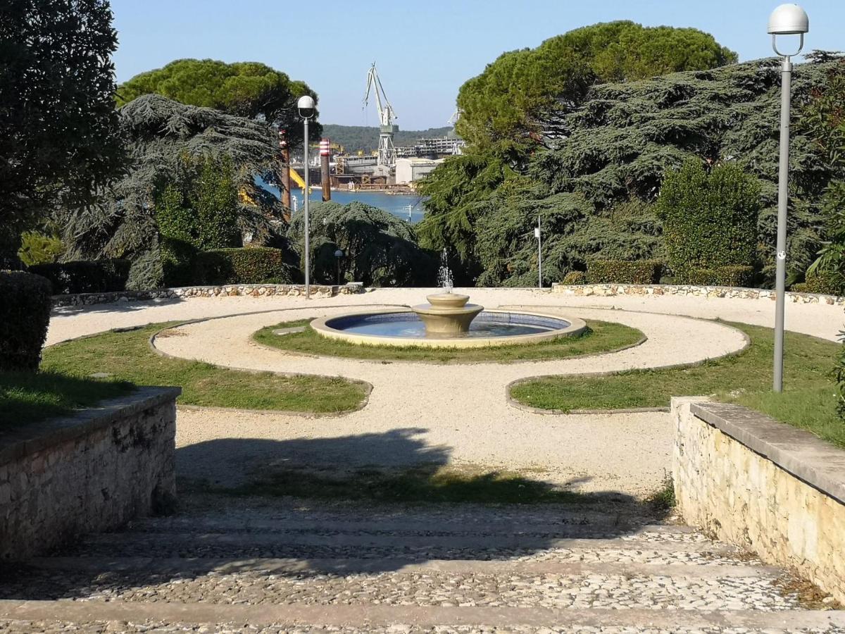 Apartman Monte Zaro Park Pula Exterior foto